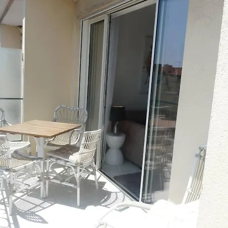 Two Bedroom Next To The Croisette In A Short Walk To The Palais Des Festivals - 1961 * Κάννες