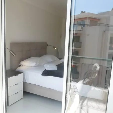 Two Bedroom Next To The Croisette In A Short Walk To The Palais Des Festivals - 1961